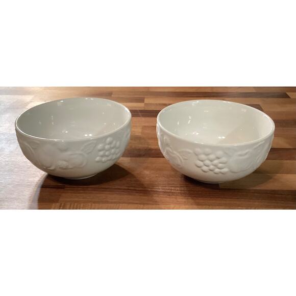 Set Of 2 Vintage Libbey Off White Cream Embossed Fruit Round Bowls - Picture 7 of 9